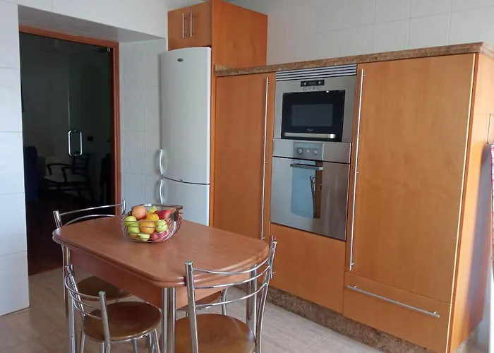 La Almena 1 Junto A Plaza Mayor,2 Habitaciones, Parking Gratuito * Caces